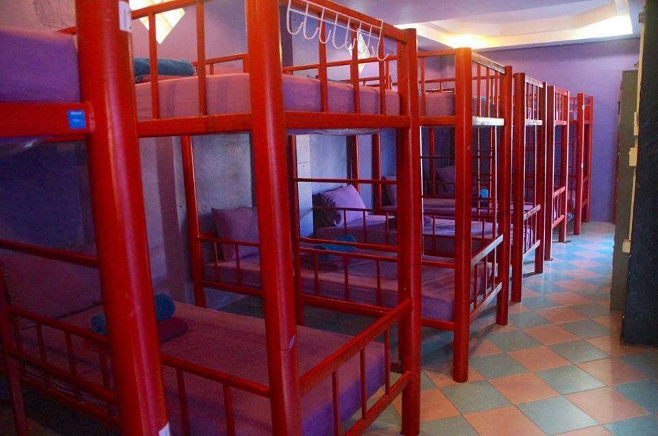 Above & Beyond Hostel 帕岸岛 外观 照片